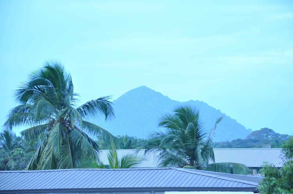 Hotel Tinaya Dambulla Exterior foto